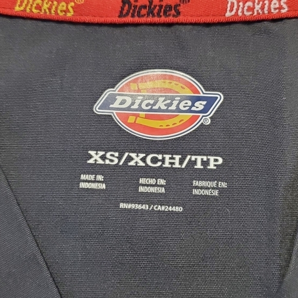 NWT DICKIES - gark grey charcoal Scrub top XS NEW - Picture 4 of 11